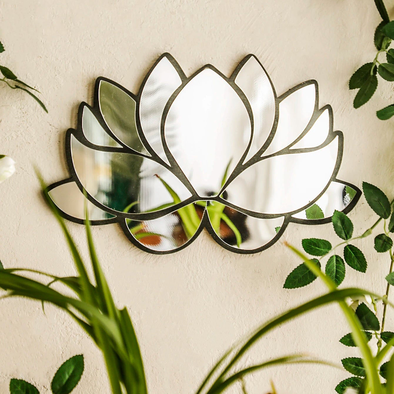 Lotus Flower Shaped Wall Mirror